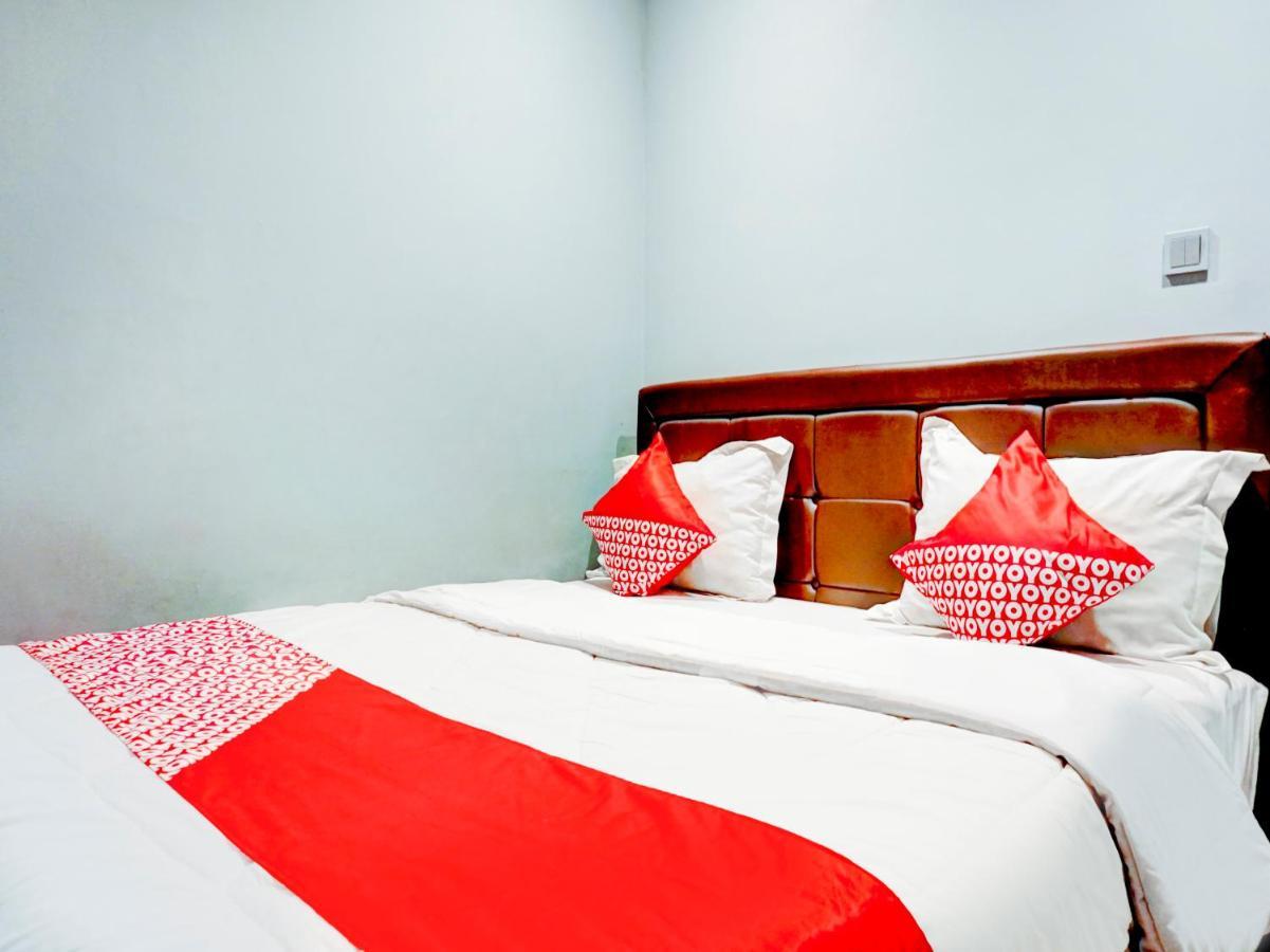 Oyo 90438 Mampang 34 Residence Dżakarta Zewnętrze zdjęcie
