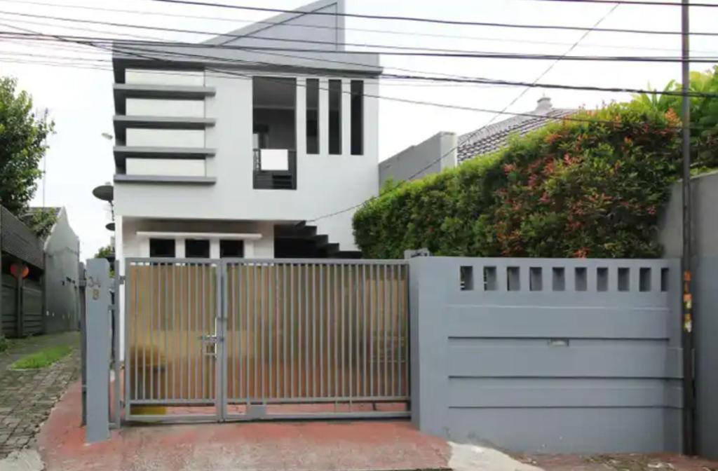 Oyo 90438 Mampang 34 Residence Dżakarta Zewnętrze zdjęcie
